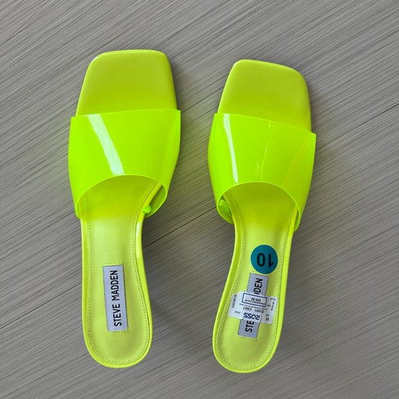 Plastic sandals
